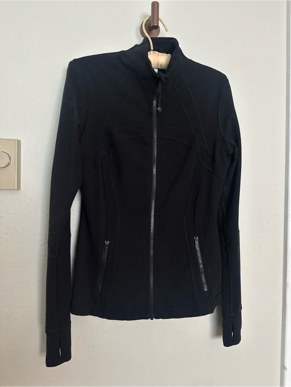 lululemon athletica Black Full-Zip Sculpting Define Jacket